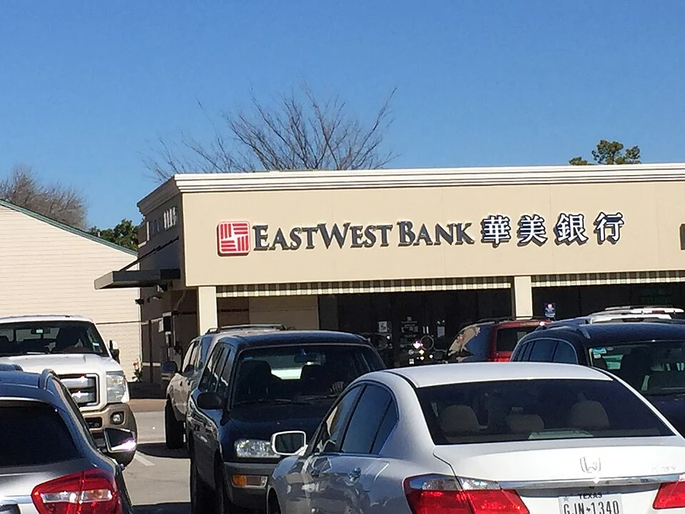 华美银行3种账户深度拆解：跨境卖家怎么选个人、企业与外币账户，开户后怎么用才不容易被风控